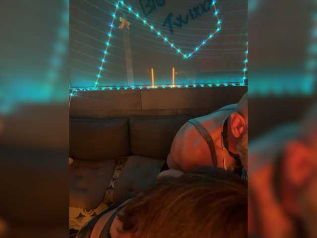 bigtwixxx live sex show