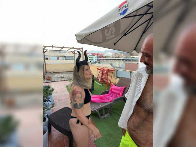 BigTwiXXX live webcam show