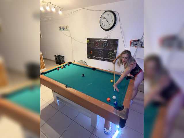 BigTwiXXX live cam on BongaCams