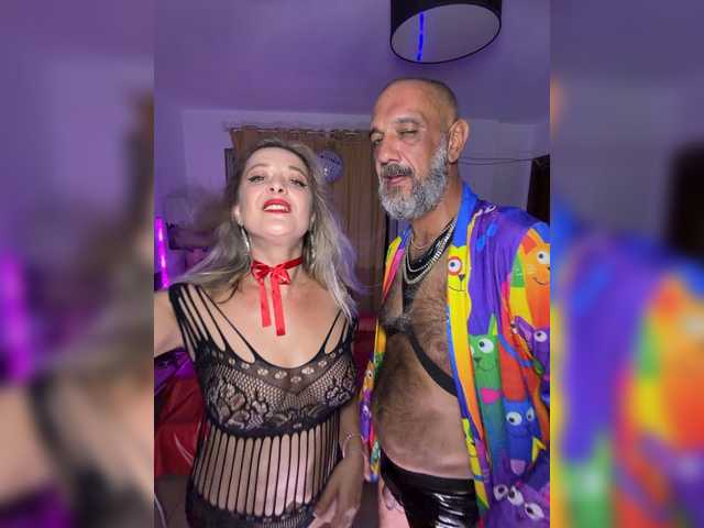 BigTwiXXX live webcam show