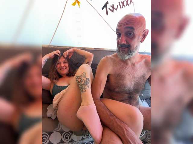 BigTwiXXX live cam on BongaCams