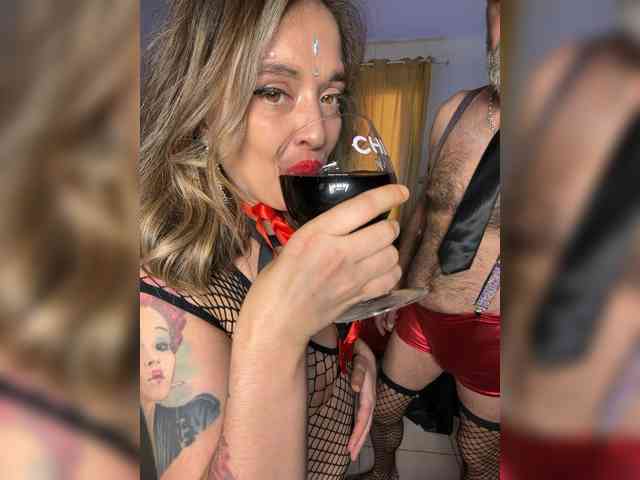 Bu model şu anda canlı. BigTwiXXX