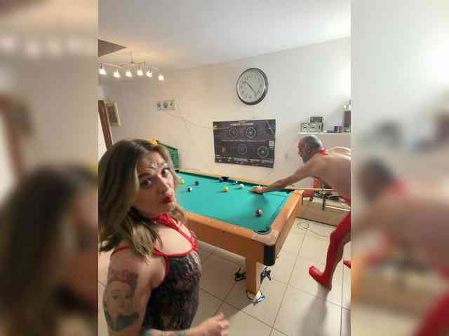 BigTwiXXX webcam