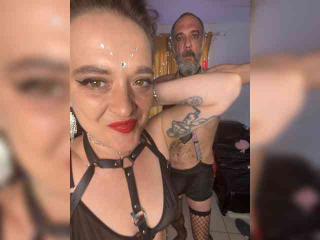 BigTwiXXX webcam