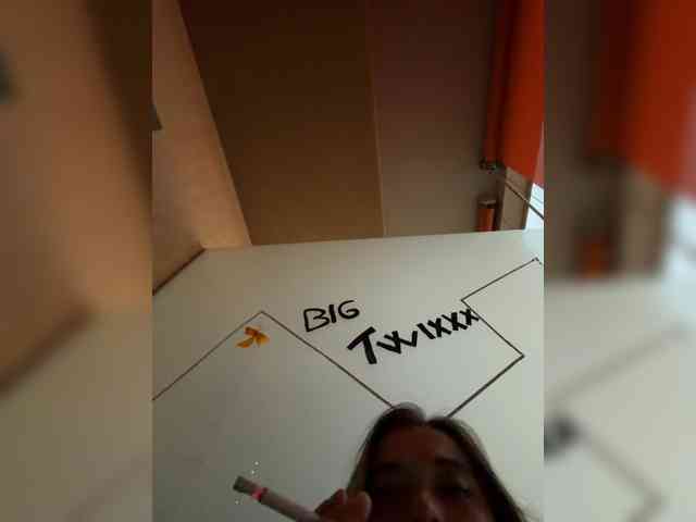 BigTwiXXX