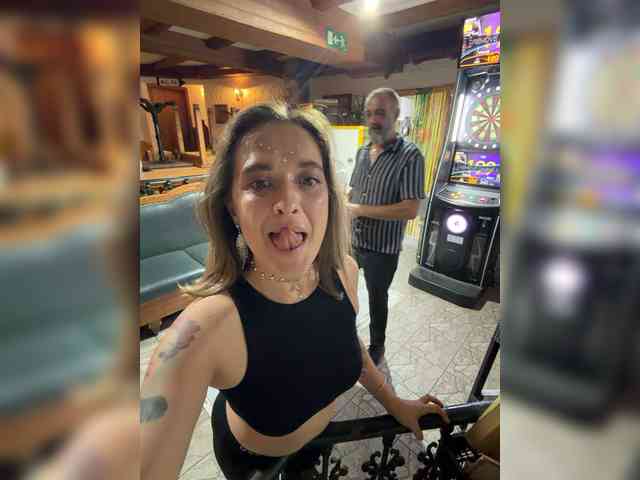 Modelo: BigTwiXXX