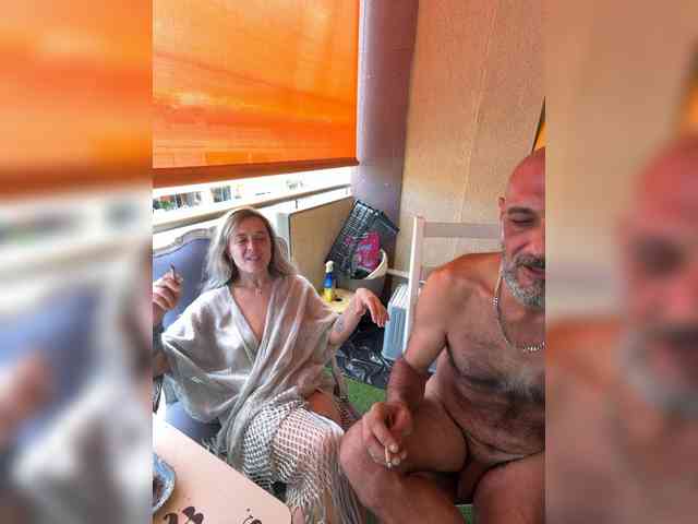 BigTwiXXX webcam