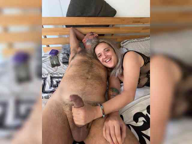 BigTwiXXX webcam