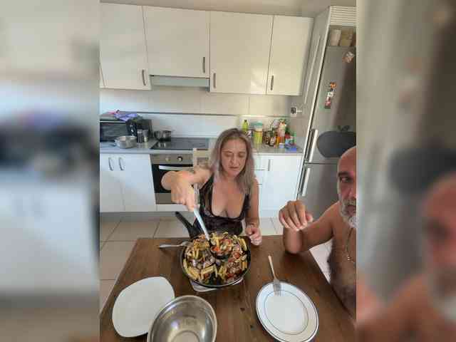 BigTwiXXX webcam