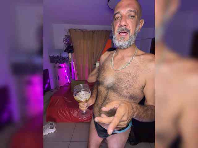 BigTwiXXX Sex Cam Show