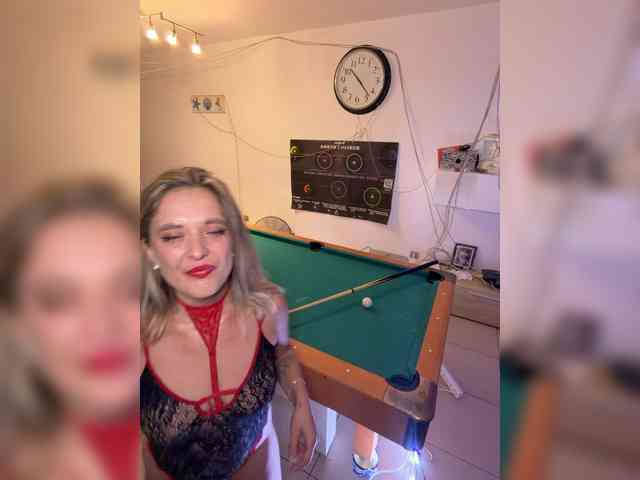 BigTwiXXX webcam