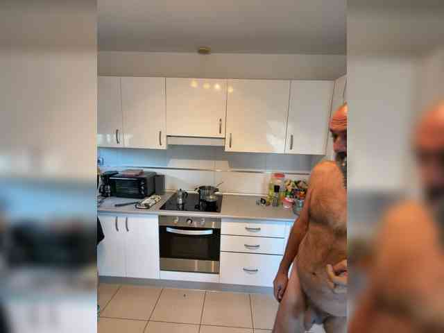 BigTwiXXX webcam