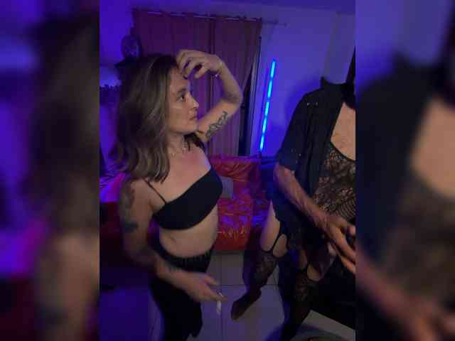 BigTwiXXX webcam