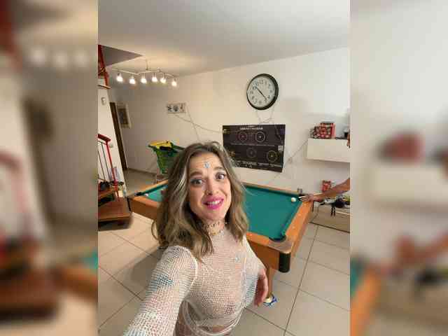 BigTwiXXX webcam