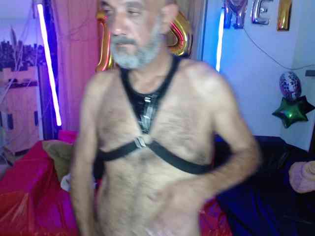 BigTwiXXX webcam