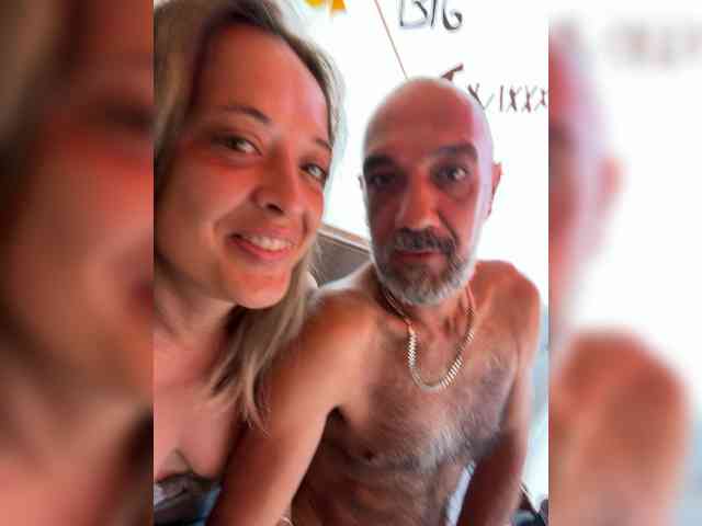 BigTwiXXX Sex Cam Show