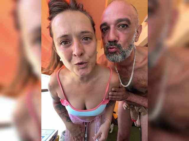 BigTwiXXX Sex Cam Show