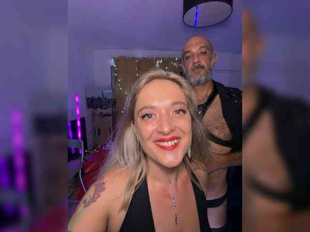 BigTwiXXX webcam
