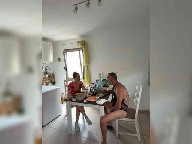 BigTwiXXX webcam