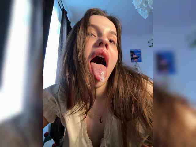 baby-girll webcam