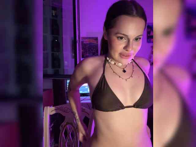 baby-girll webcam