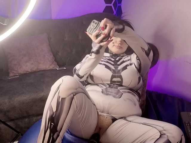 Meowboo's BongaCams show and profile