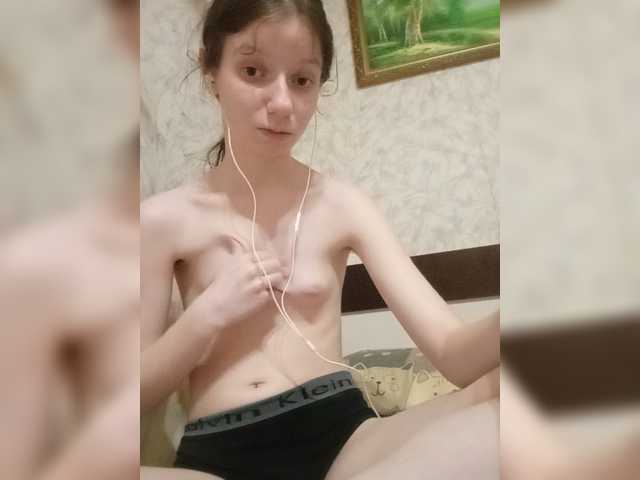 krashihayourheart live cam on BongaCams