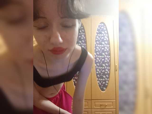 krashihayourheart live cam on BongaCams