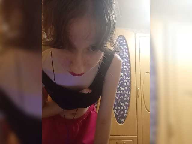 krashihayourheart live cam on BongaCams