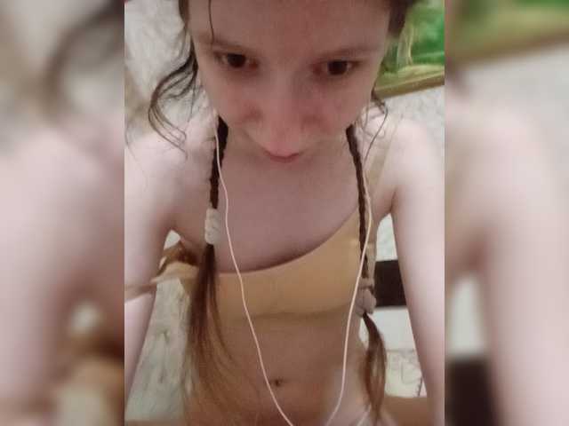 krashihayourheart live webcam show