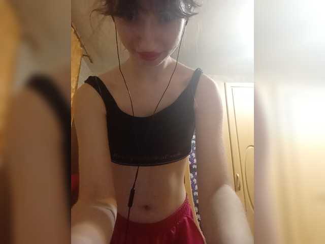 krashihayourheart live cam on BongaCams