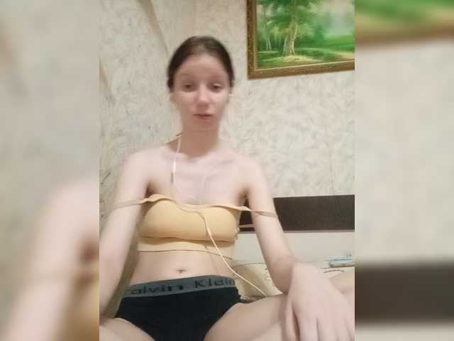 krashihayourheart live cam on BongaCams