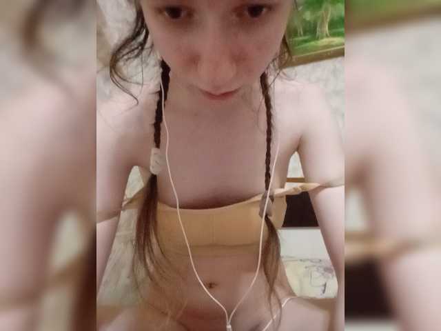 krashihayourheart live cam on BongaCams