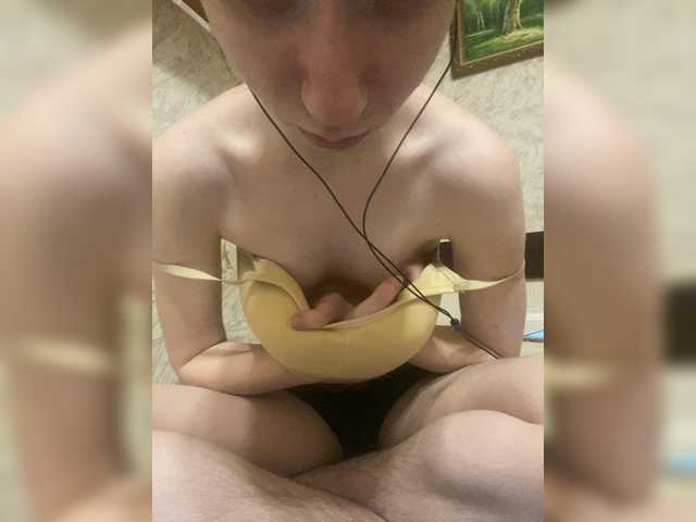 krashihayourheart's BongaCams show and profile