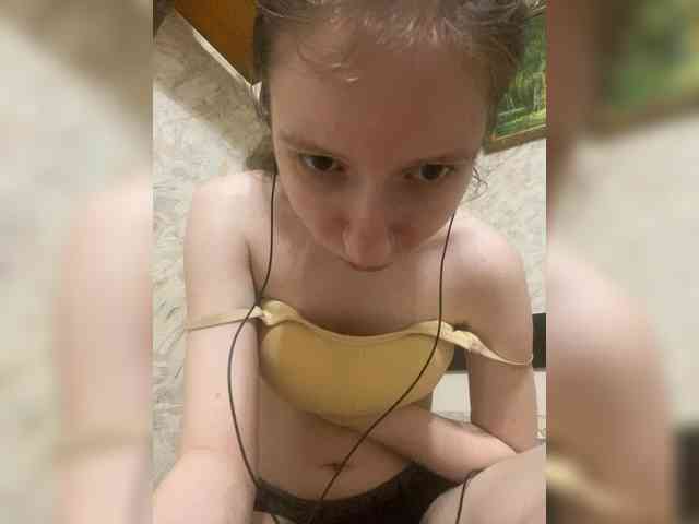 krashihayourheart webcam