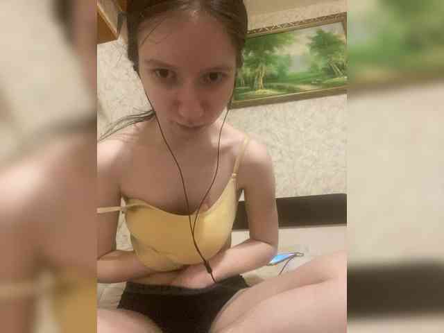 krashihayourheart webcam