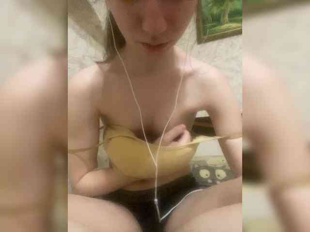 krashulyayourheart webcam