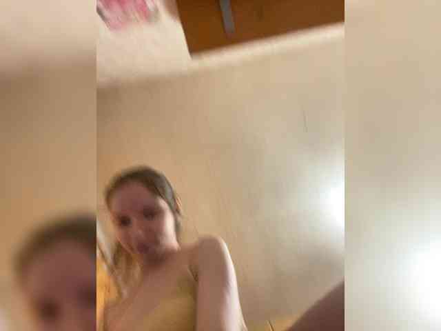 krashihayourheart webcam