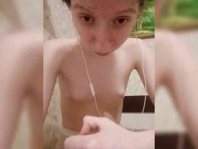 Model: krashulyayourheart