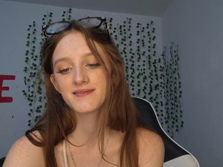 VikkiShon Porn Show