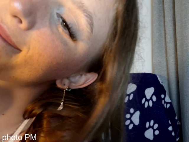 VikkiShon live cam on BongaCams