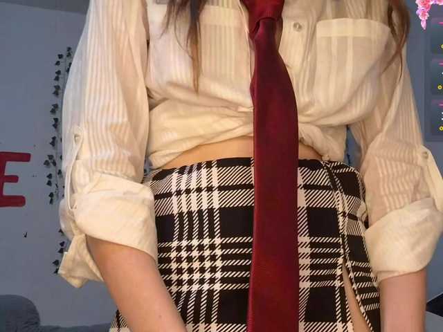 VikkiShon live cam on BongaCams