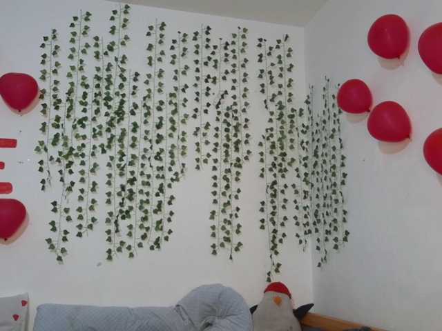 VikkiShon live cam on BongaCams