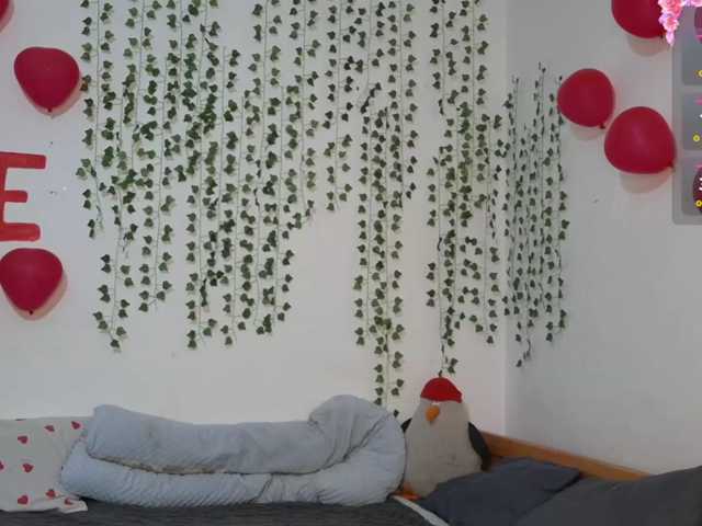 VikkiShon live cam on BongaCams