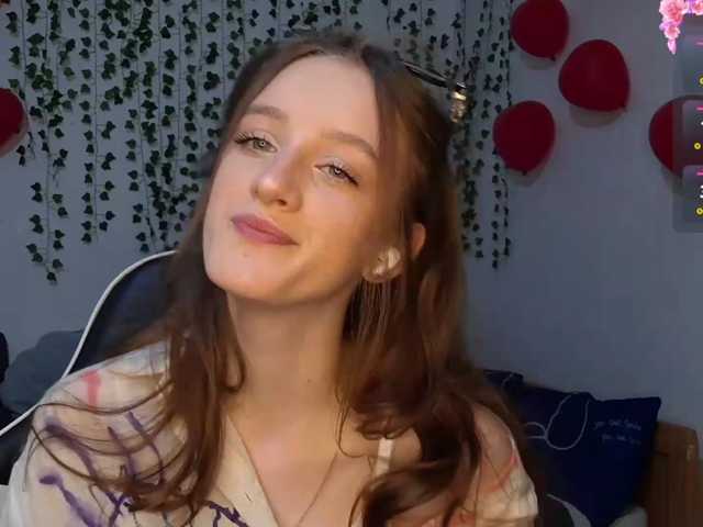 VikkiShon live cam on BongaCams