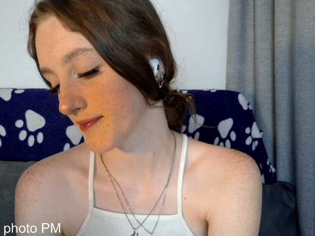 VikkiShon live cam on BongaCams