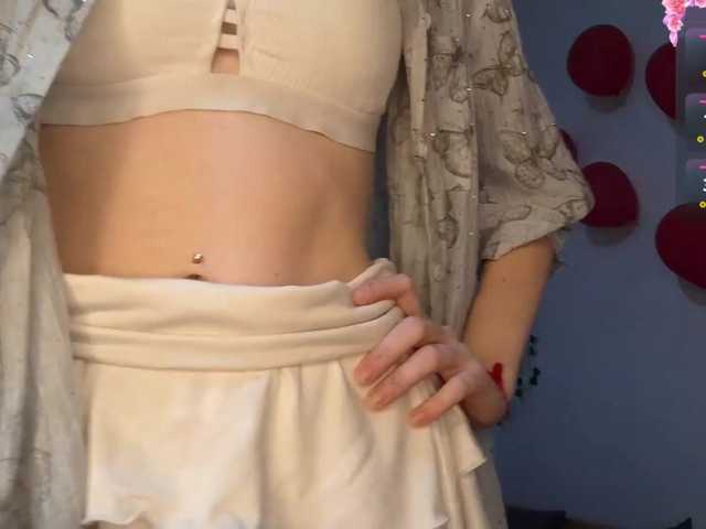 VikkiShon live cam on BongaCams