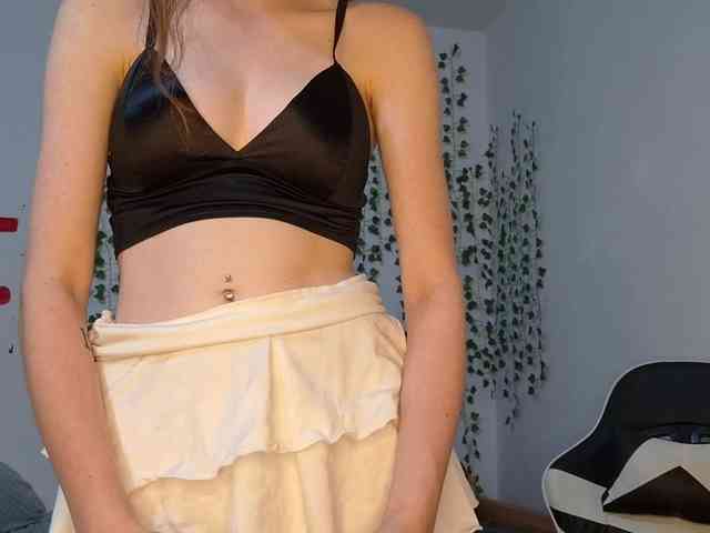 VikkiShon webcam