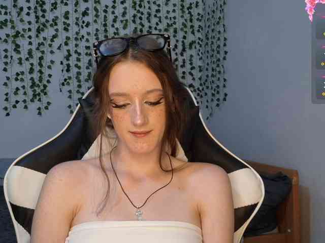 VikkiShon webcam