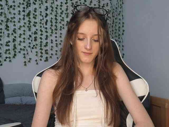 VikkiShon webcam